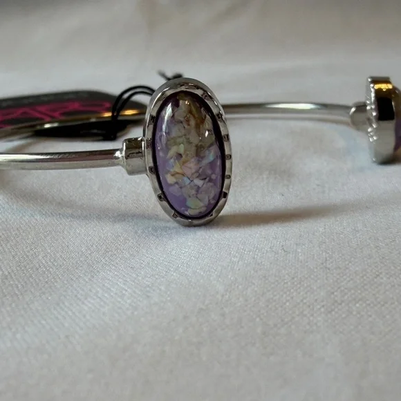 Paparazzi Lavender and Silver Bracelet - Picture 3 of 5